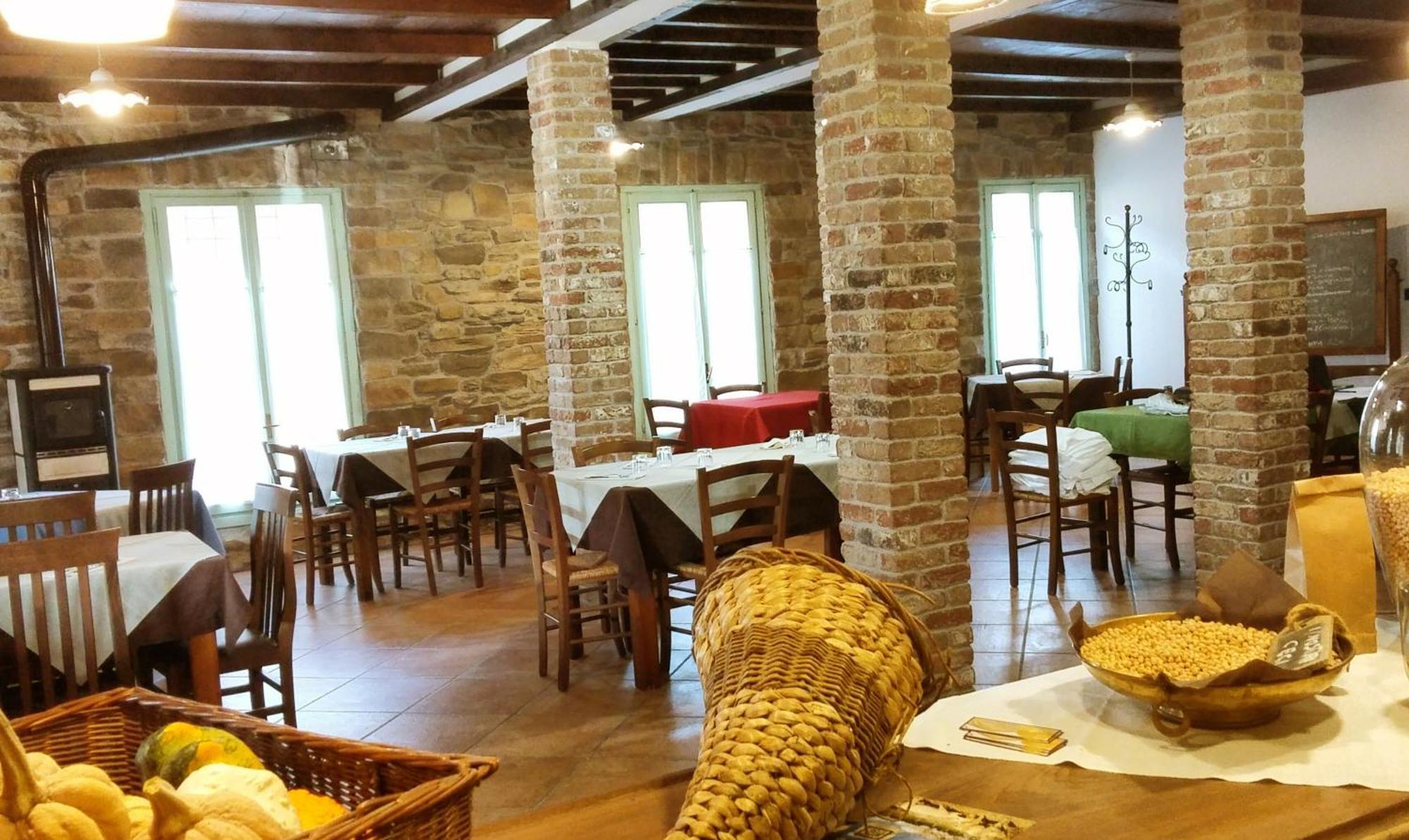 Agriturismo Di Sordiglio Casina ภายนอก รูปภาพ