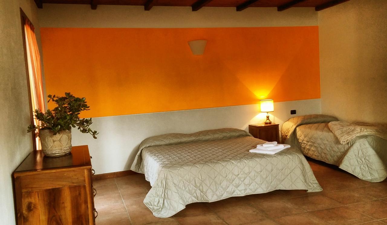 Agriturismo Di Sordiglio Casina ภายนอก รูปภาพ